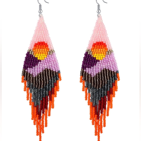 Long Abstract Sunset Scenery Beaded Earrings Pink Purple Orange Black Seed Beads - Picture 3 of 10